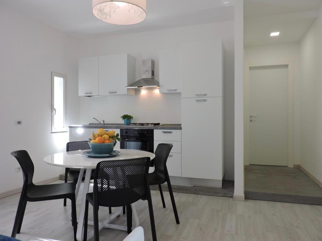 Manzoni 46 - Ospitalita Siciliana Bed & Breakfast Milazzo Ngoại thất bức ảnh