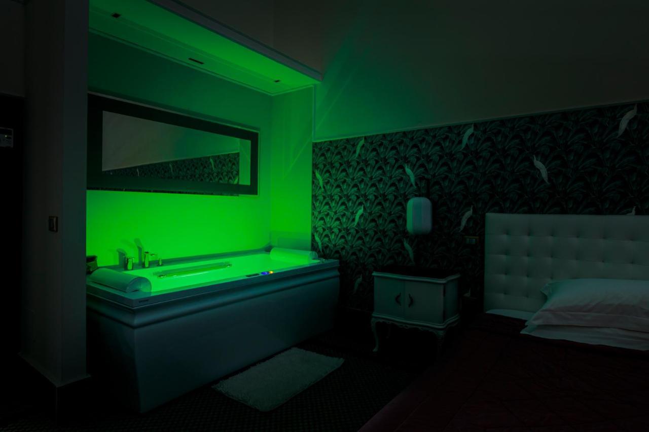 Manzoni 46 - Ospitalita Siciliana Bed & Breakfast Milazzo Ngoại thất bức ảnh